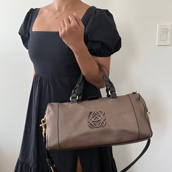 LOEWE Fusta 2 Way Brown Leather Shoulder Bag - Picture 16 of 16